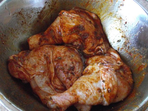 Kurczak paprykowo majerankowy - pieczony