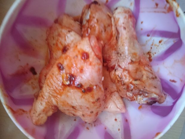 Kurczak w marynacie miodowo-czosnkowej z marchewką