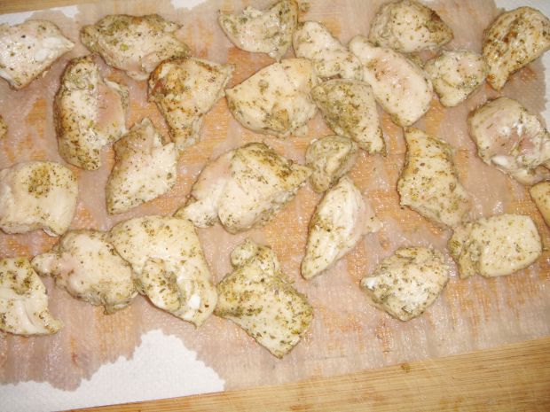 Kurczak z brokułem zapiekany pod kołderką