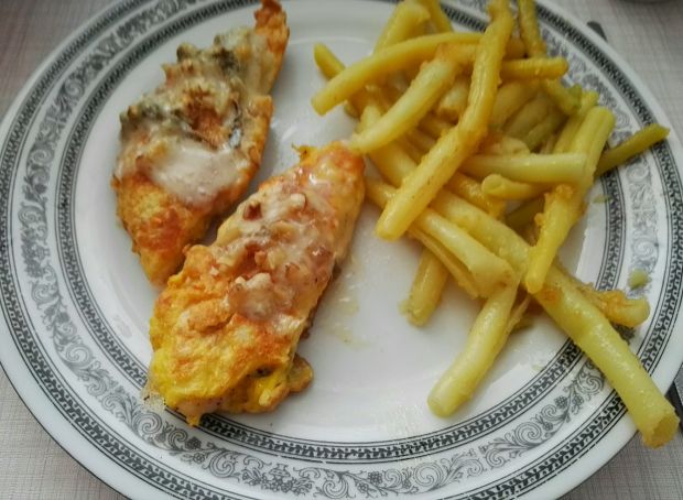 Kurczak z orzechami i gorgonzolą
