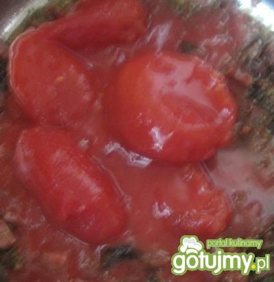 Makaron z pesto i suszonymi pomidorami