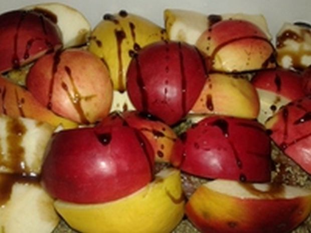 Marynowane polędwiczki pod jabłuszkami