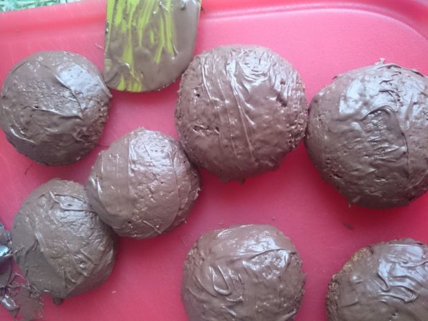 Miękkie pierniczki kokosowo-jaglane w czekoladzie