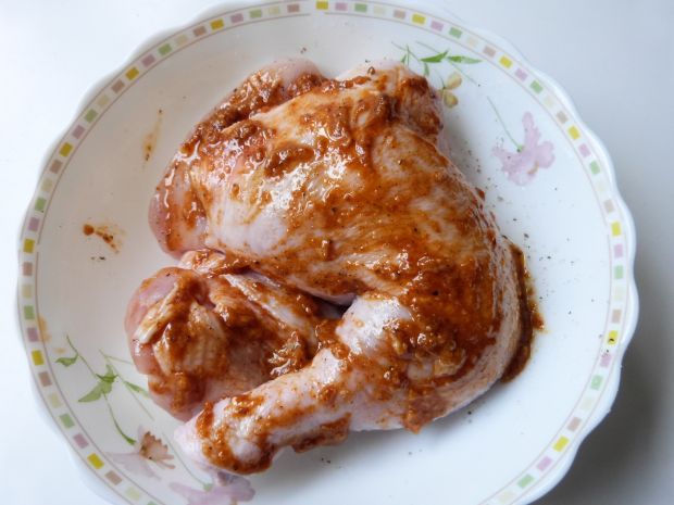 Mięso z kurczaka w aromatycznej marynacie