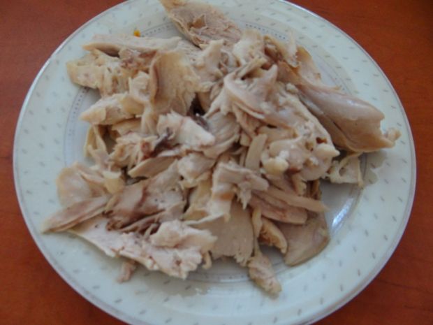 Mięso z kurczaka w chrzanowym sosie