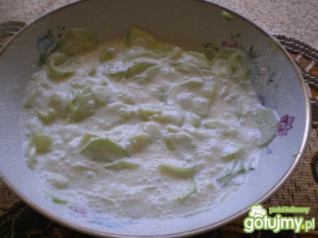 Mizeria jogurtowo-ogórkowa