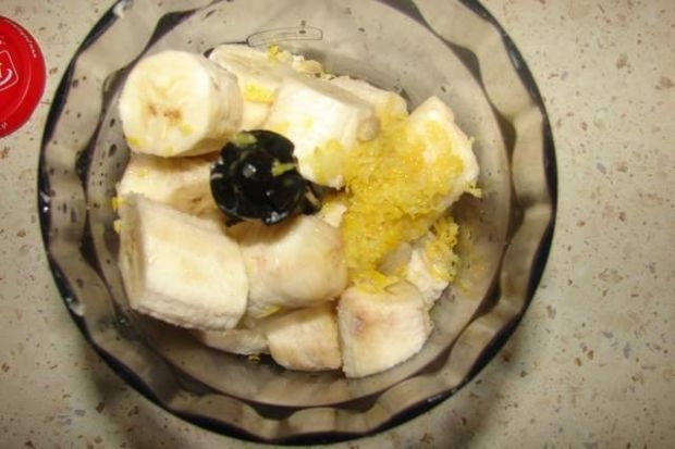 Mleczny deser bananowy