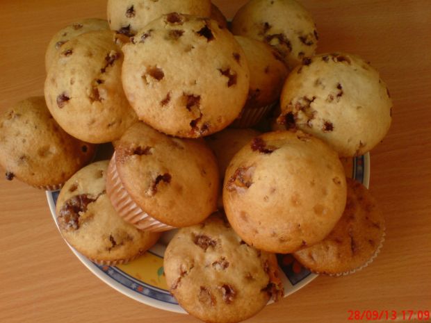 Muffinki babeczki piegowate z czekoladą