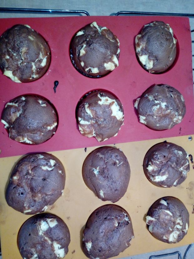 Muffinki czekoladowo - serowe