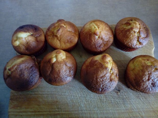 Muffinki z czereśniami