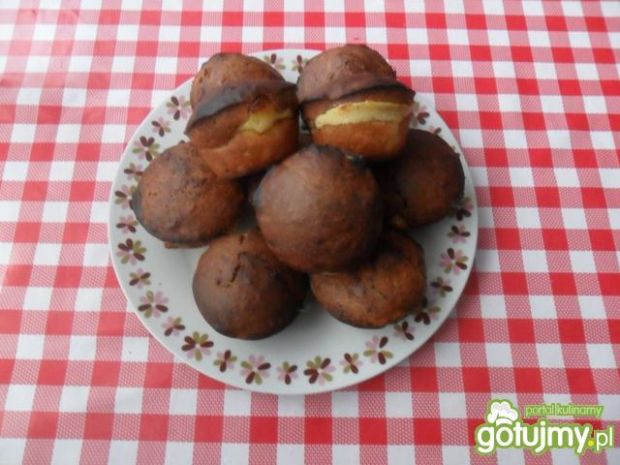 Muffinki z waniliową niespodzianką