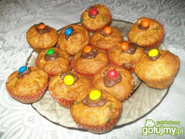 Muffiny z czekoladowymi cukierkami