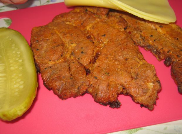 Naleśnikowe roladki z mięsem z grilla