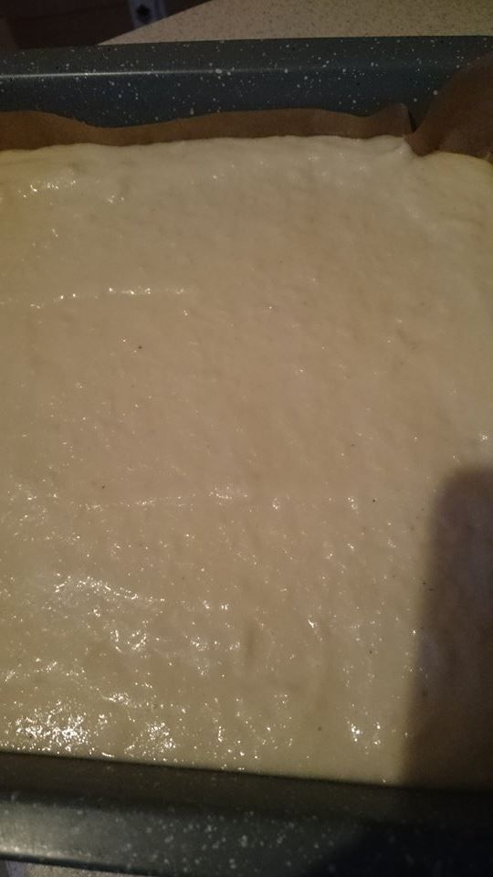 Namoura - arabskie ciasto z kaszy manny i kokosa