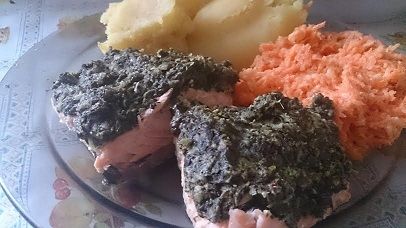 Obiad z tuńczykiem i marchewką