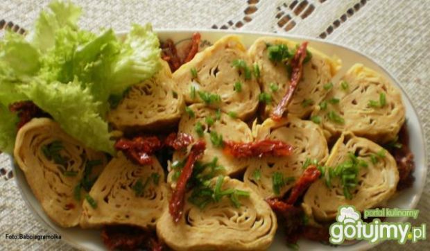 Omlet Tamagoyaki wg Buni podejscie 1 :