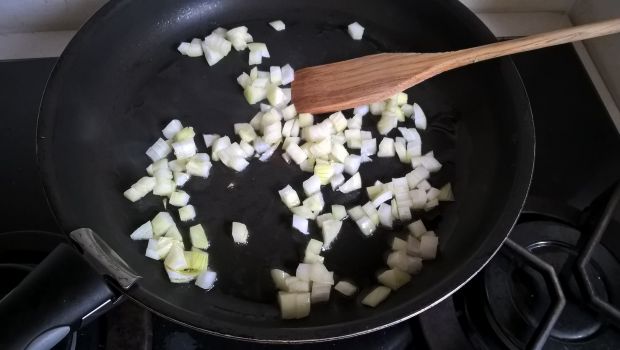 Omlet z cukinią i parmezanem