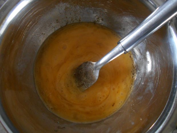 Omlet ze szpinakiem i cebulką