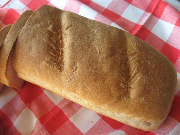 Orkiszowy chleb tostowy