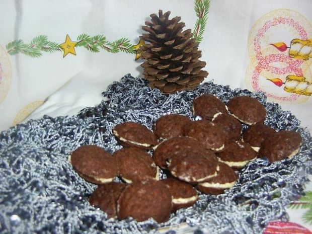 Orzeszki z kakaowego ciasta