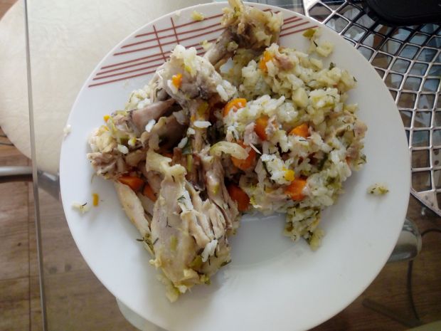Pałki z kurczaka z ryżem i warzywami