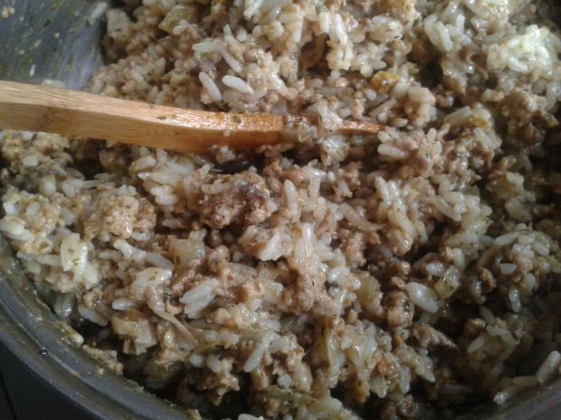 Papryka faszerowana farszem mięsno  - ryżowym