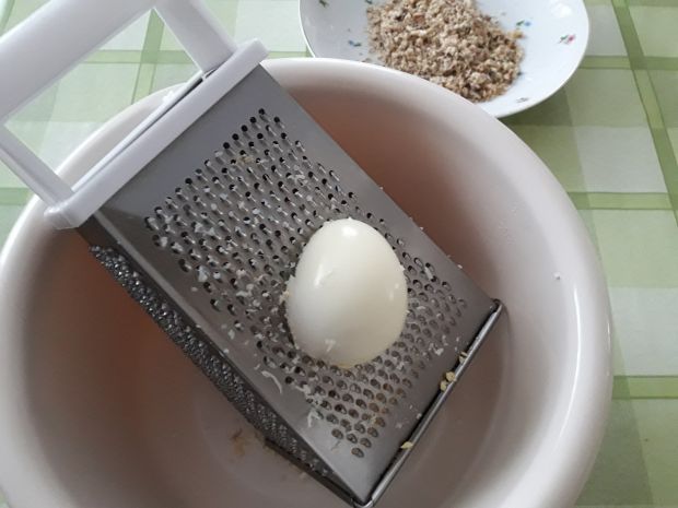 Pasta jajeczna śniadaniowa z nutką chrzanu