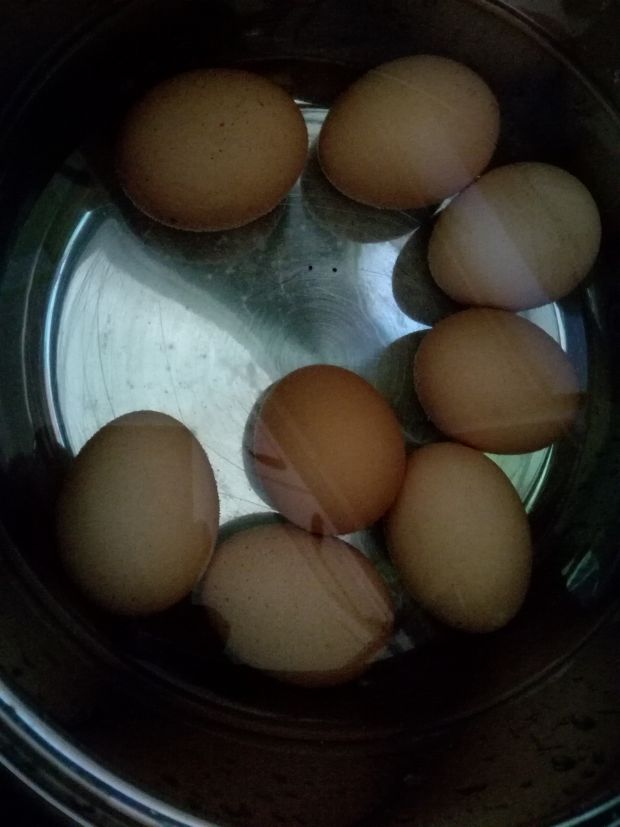 Pieczone kotleciki jajeczne z pieczarkami