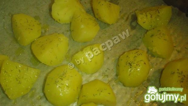 Pieczone ziemniaki prowansalskie