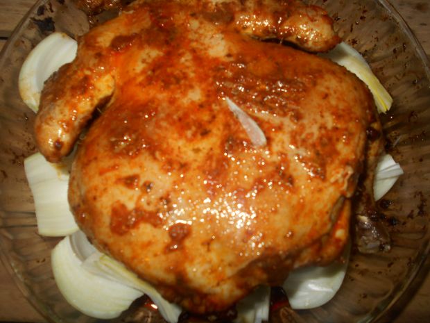 Pieczony kurczak z wędzoną papryką i warzywami