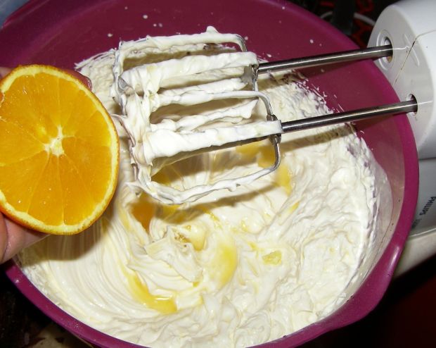 Piernik z pomarańczowym kremem mascarpone