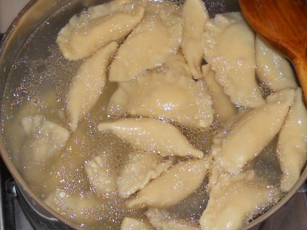 Pierogi z ziemniakami i bryndzą 