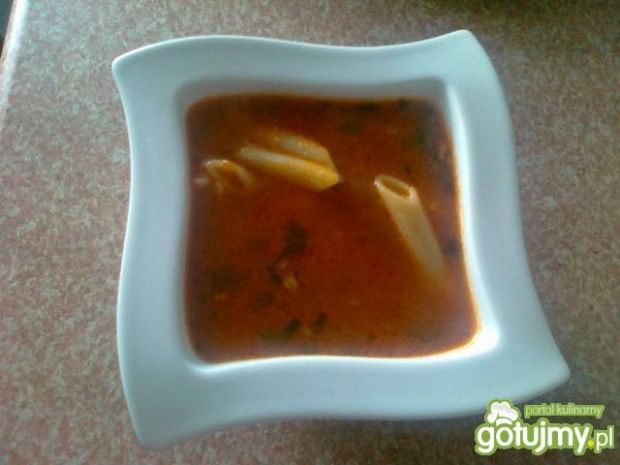 Pikantna zupa pomidorowo-dyniowa