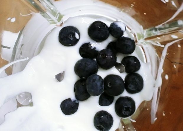 Placuszki borówkowo- jogurtowe