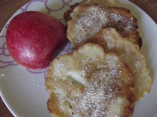 Placuszki jabłkowe na śniadanie