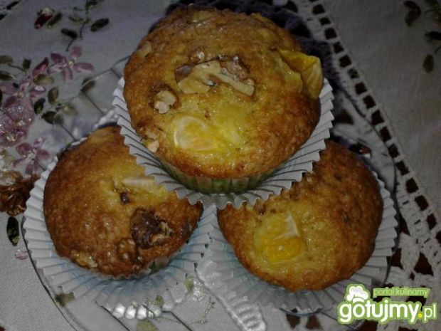Pomarańczowe muffiny z mandarynką