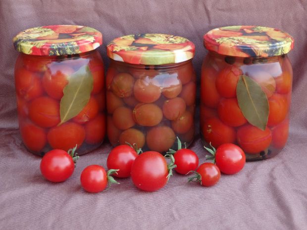 Pomidorki koktajlowe w galarecie