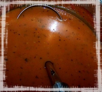 Pomidorowa soczewica z żurawinowym pesto