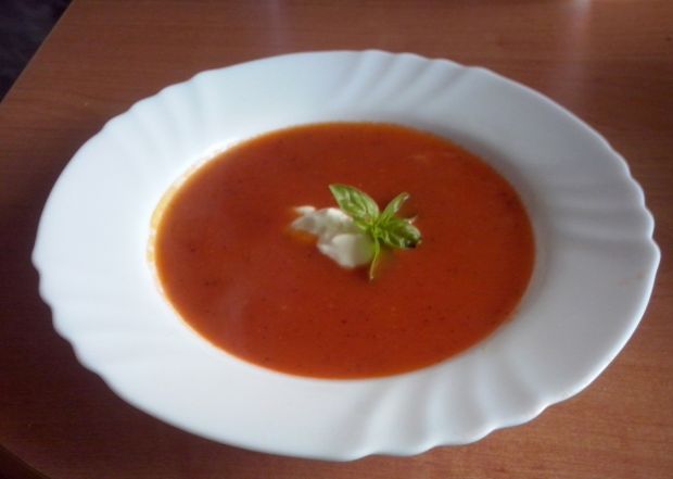 Pomidorowa ze świeżych pomidorów 