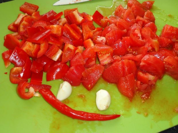 Pomidorowo – paprykowy chłodnik z nutką ostrości