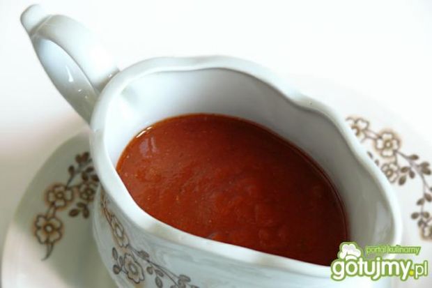 Pomidorowy sos do gołąbków