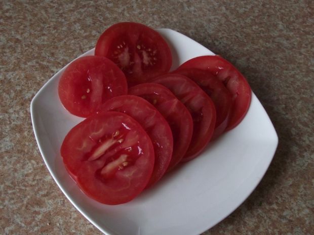 Pomidory pod proteinową pierzynką