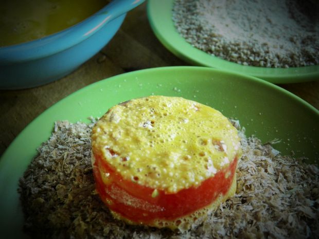 Pomidory w otrębowej panierce 