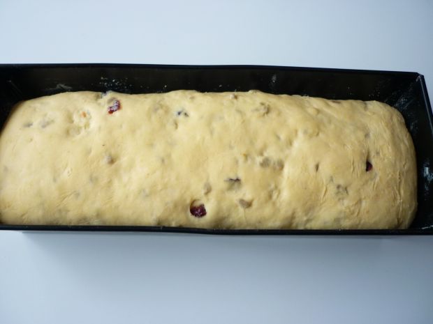 Pszenno-kukurydziany chleb z żurawiną