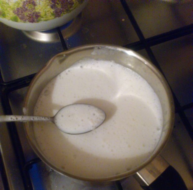 Pudding ryżowo-kokosowy z białą czekoladą 