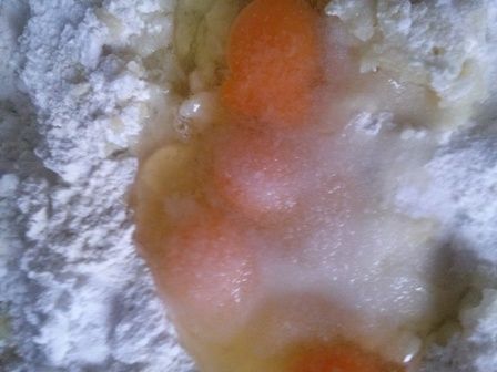 Pyzy ziemniaczane z nadzieniem szpinakowo-serowym 