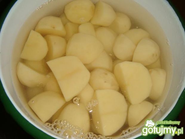 Rosół wieprzowy z ziemniakami