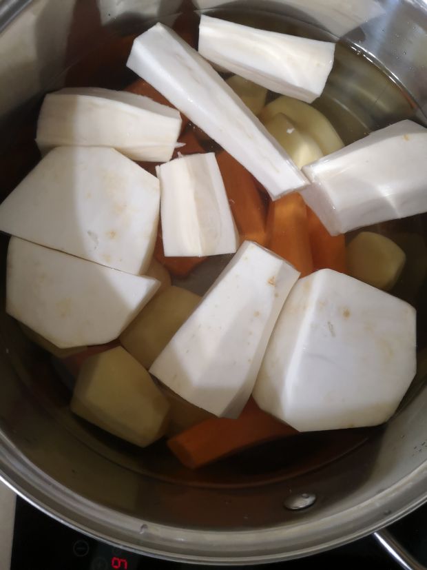 Rozgrzewająca zupa z dyni