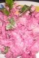 różowa sałatka