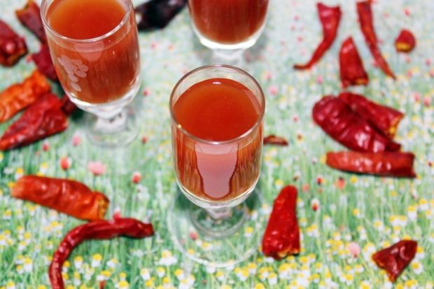 Russian Bloody Mary - shot z sokiem pomidorowym